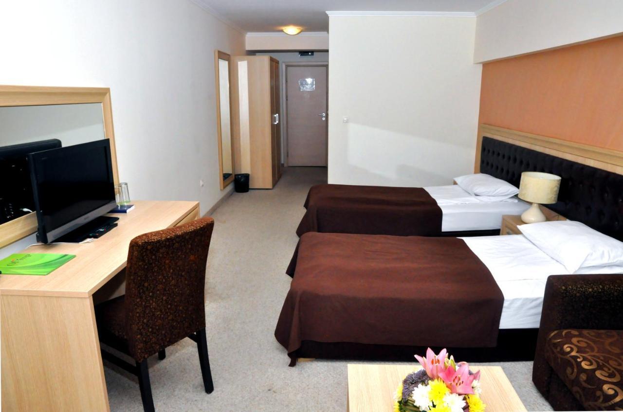 Olymp Hotel Teteven Dış mekan fotoğraf